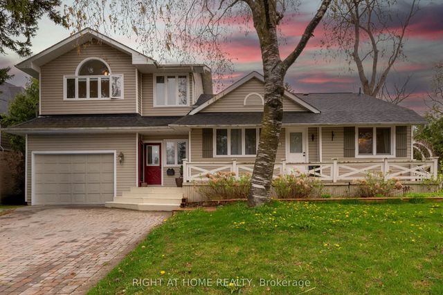 120 Wright Street, Richmond Hill