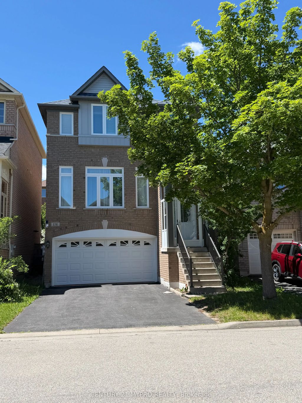 116 Orchard Hill (2nd Floor) Boulevard, Markham
