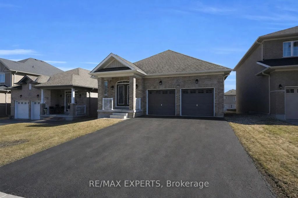 57 Hopkins Crescent N, Bradford West Gwillimbury