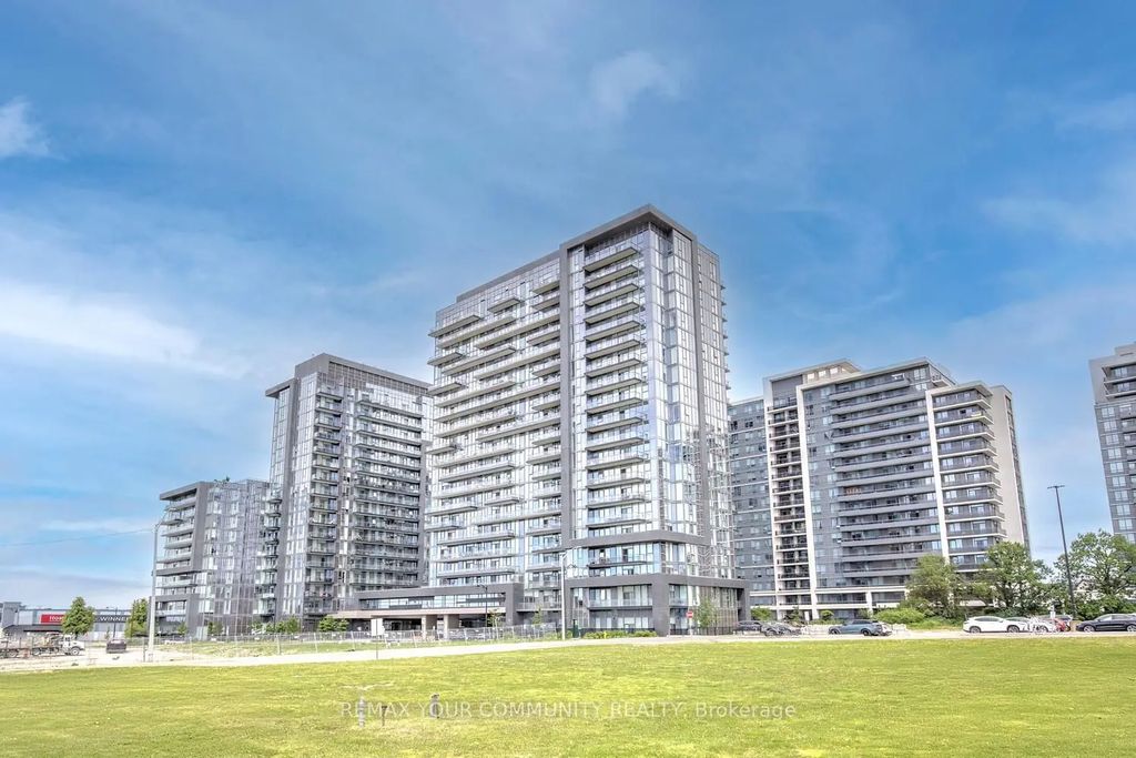 20 Gatineau Drive 406, Vaughan