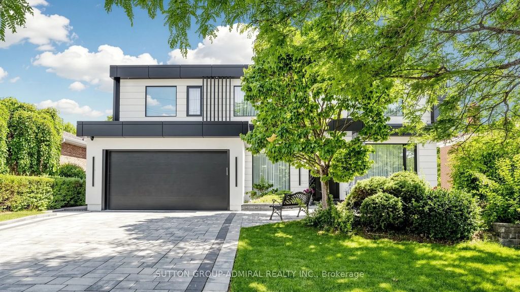 33 Thorny Brae Drive, Markham