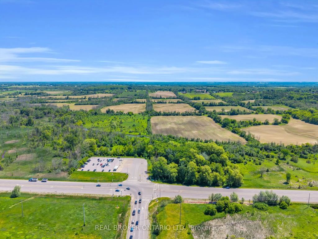 22413 Woodbine Avenue, East Gwillimbury