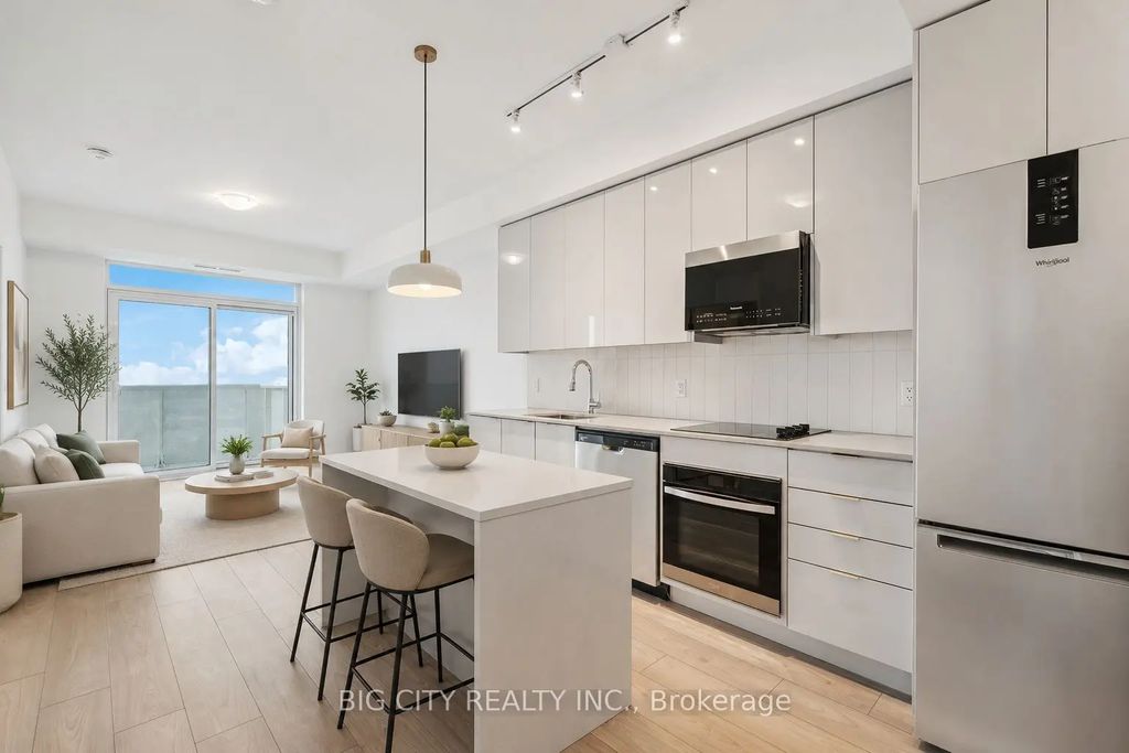 498 Caldari Road 2328, Vaughan