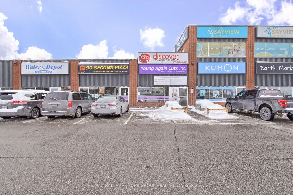 16700 Bayview Avenue 6, Newmarket