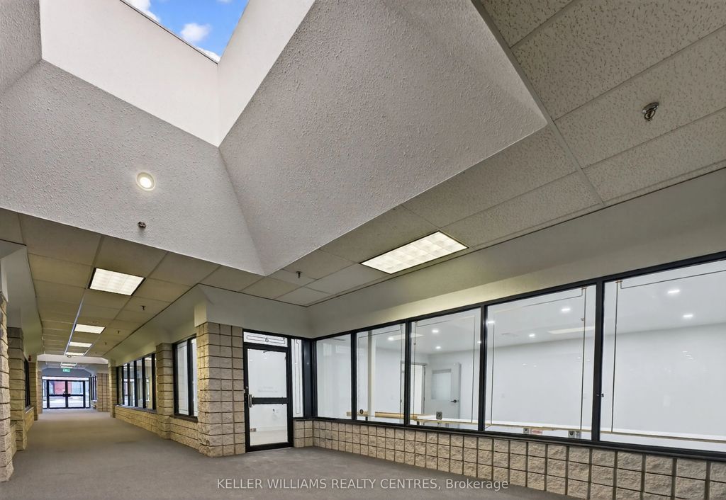 570 Hood Road 6, Markham