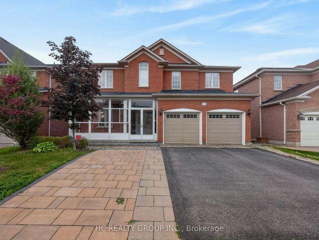 21 Wolf Trail Crescent, Richmond Hill