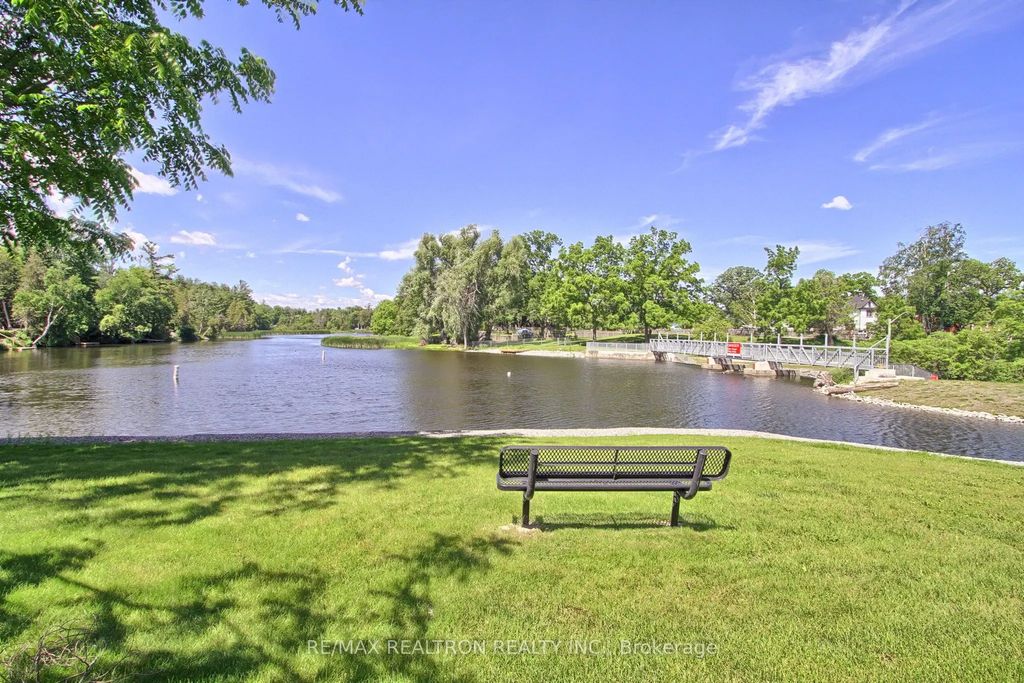 201 Pefferlaw Road, Georgina