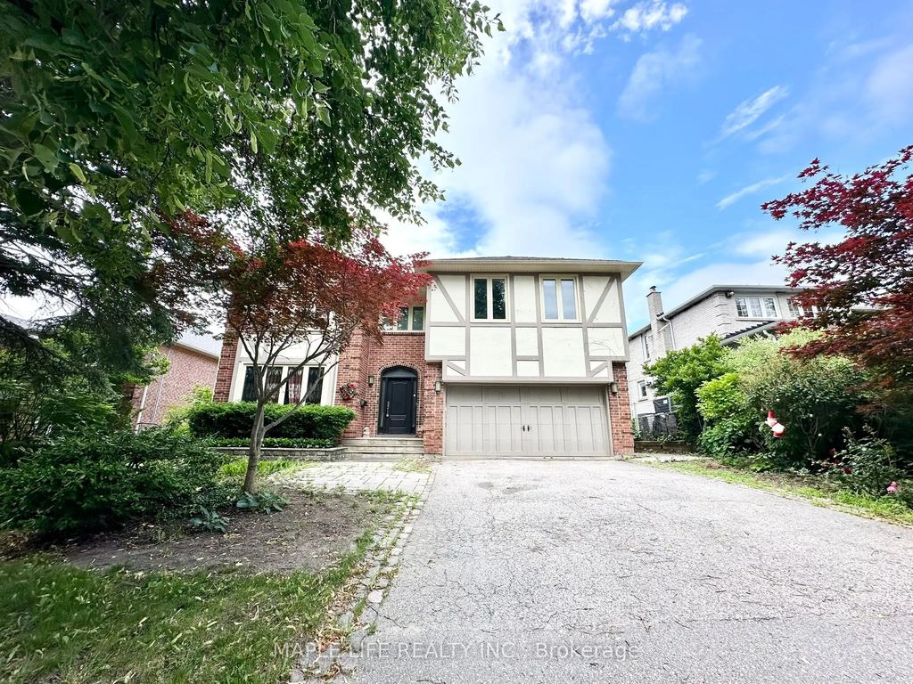 52 Prince Edward Boulevard, Markham