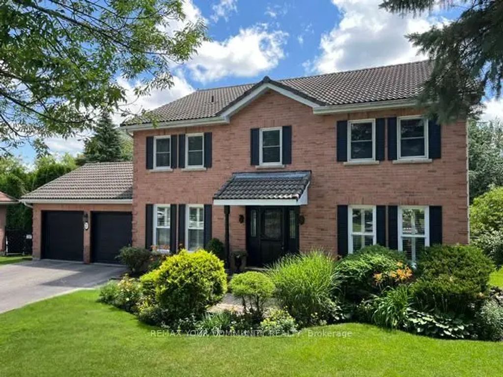 23 Cranberry Lane, Aurora