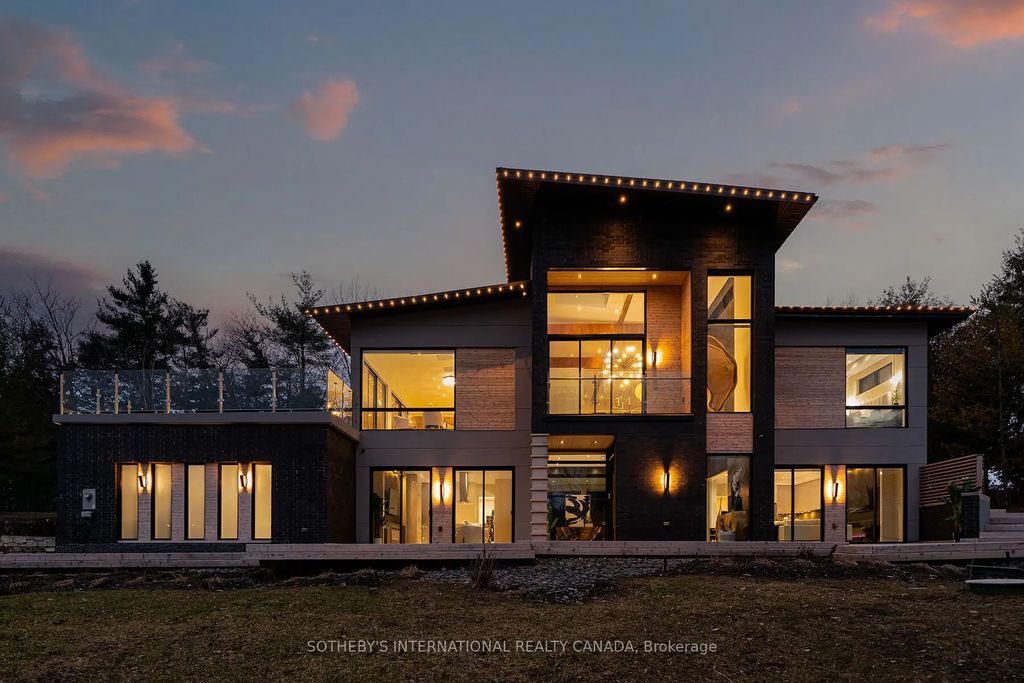 4599 Langstaff Road, Vaughan