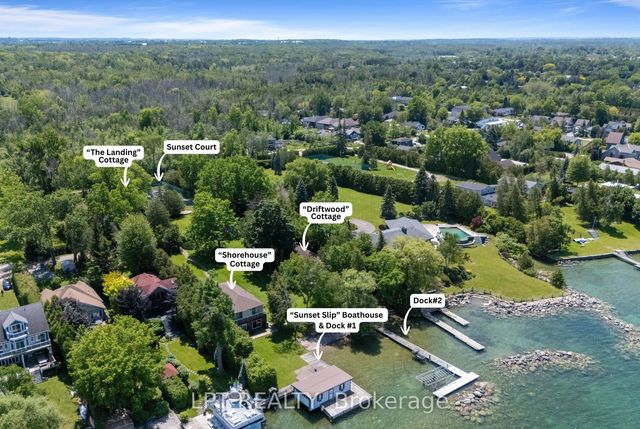 678 Lake Drive E, Georgina