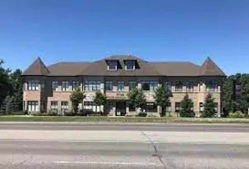 9160 Bayview Avenue 301, Richmond Hill