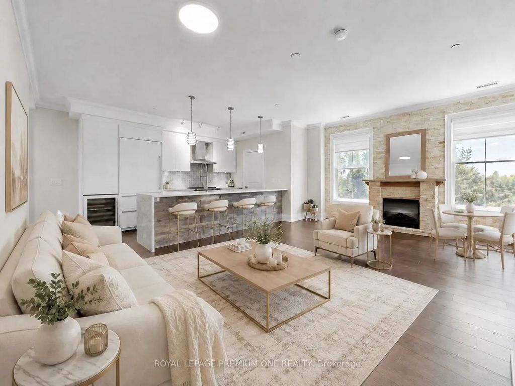 10360 Islington Avenue 303, Vaughan