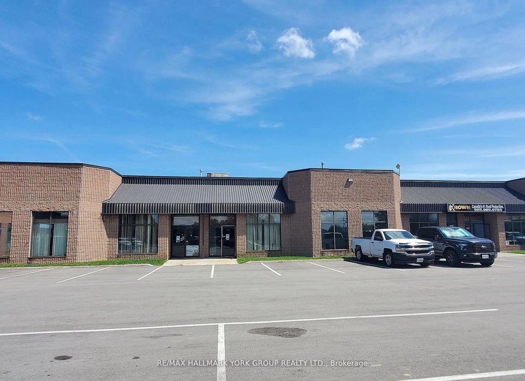 24707 Woodbine Avenue 6, Georgina