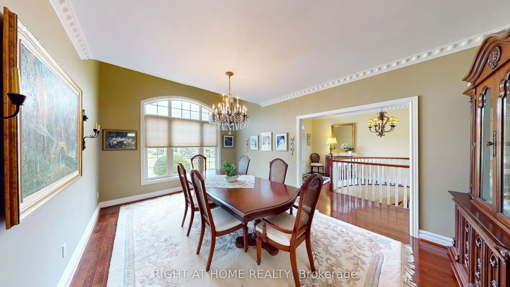 35 Golfview Boulevard, Bradford West Gwillimbury