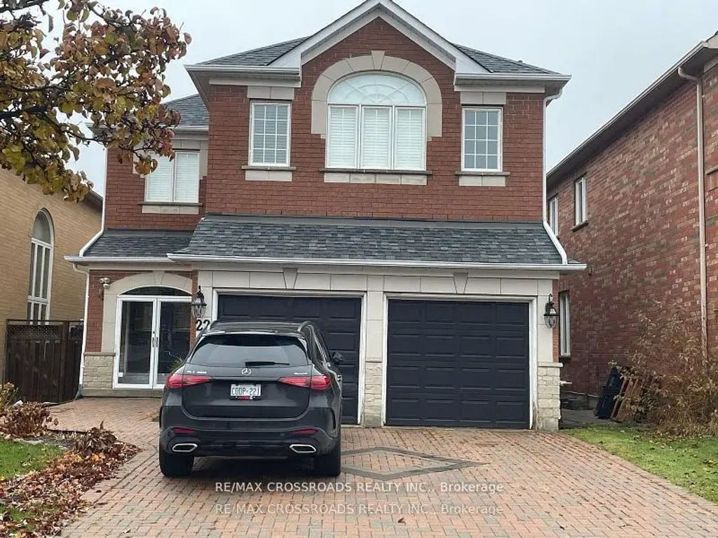 22 Walnut Grove Crescent, Richmond Hill