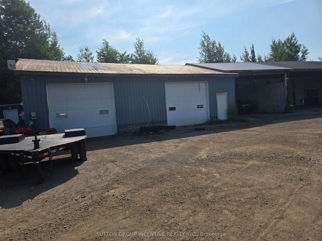 2513 Innisfil Beach Road, Innisfil