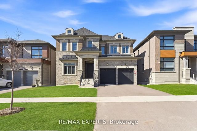 54 Winthrop Crescent, Vaughan