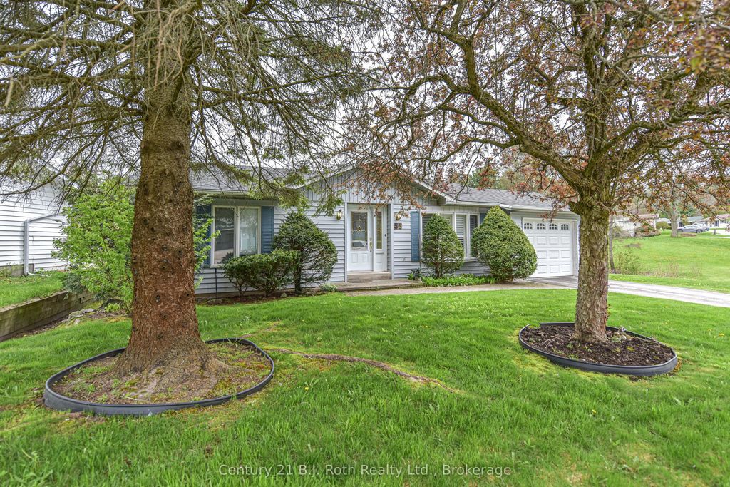 56 Tecumseth Pines Drive, New Tecumseth