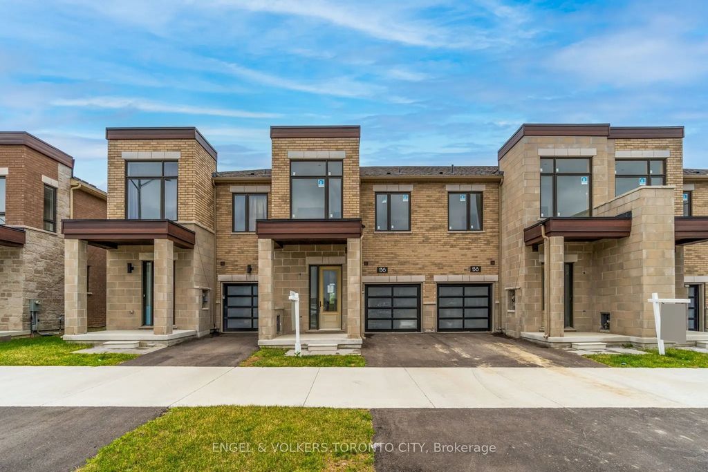136 Mumbai Drive, Markham