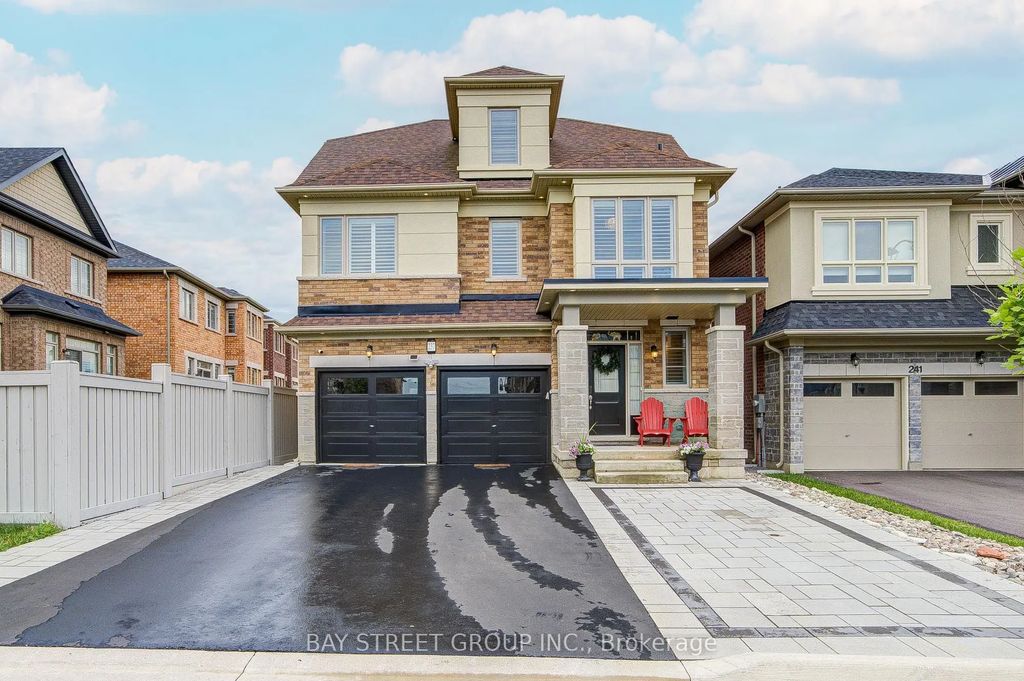 237 Ben Sinclair Avenue, East Gwillimbury