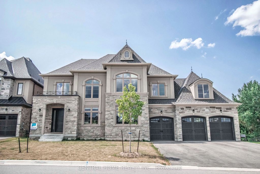 122 Burns Boulevard, King
