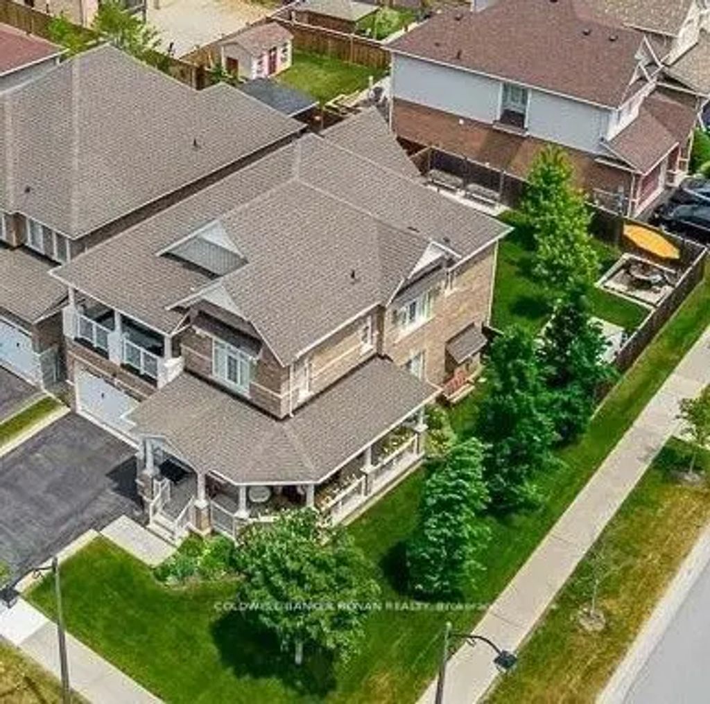 71 Cauthers Crescent, New Tecumseth