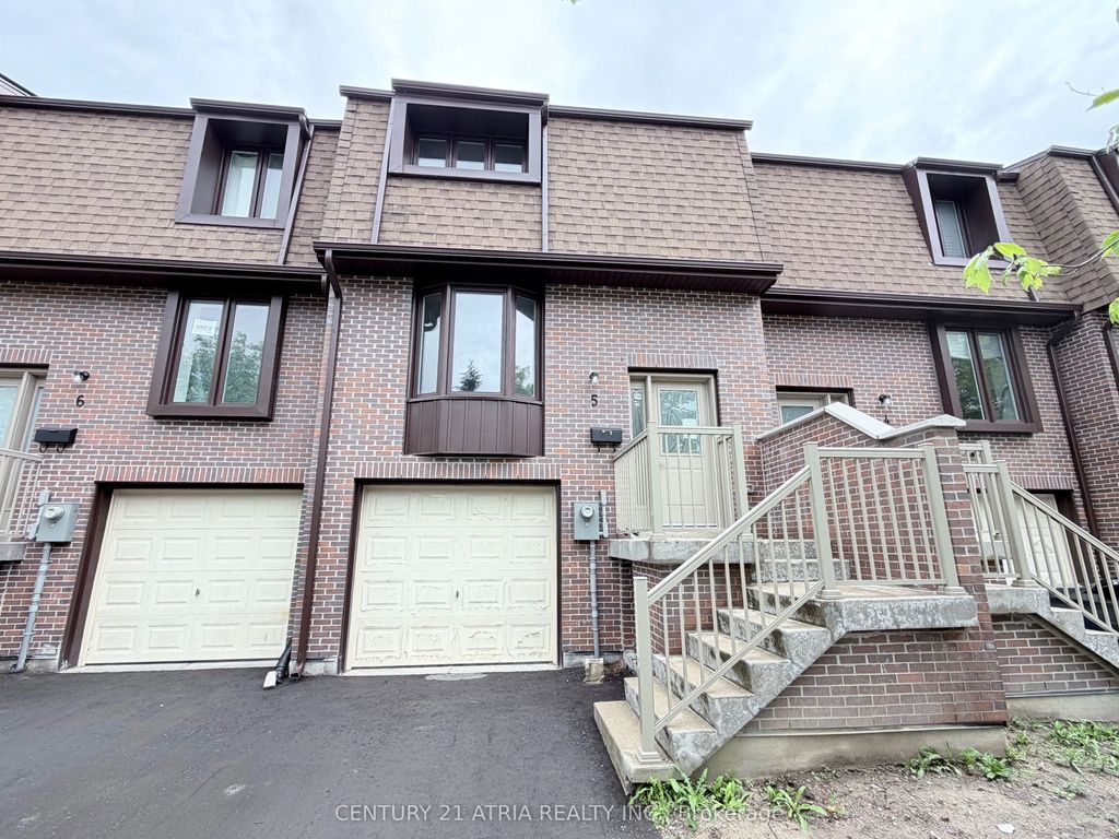 11 Plaisance Road 5, Richmond Hill