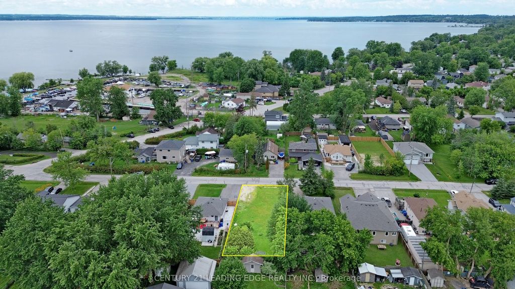 351 Miami Drive, Georgina