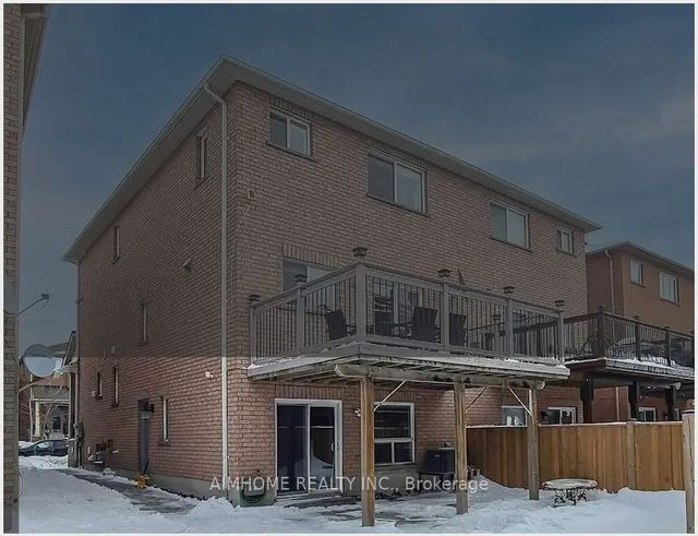10 Portsmouth Road Walk Out Bsmt, Vaughan