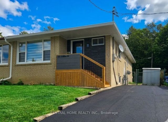 137 Willow Lane, Newmarket