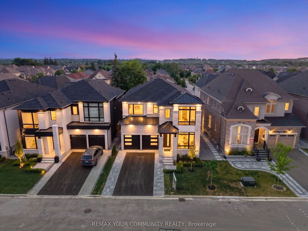 23 Menotti Drive, Richmond Hill
