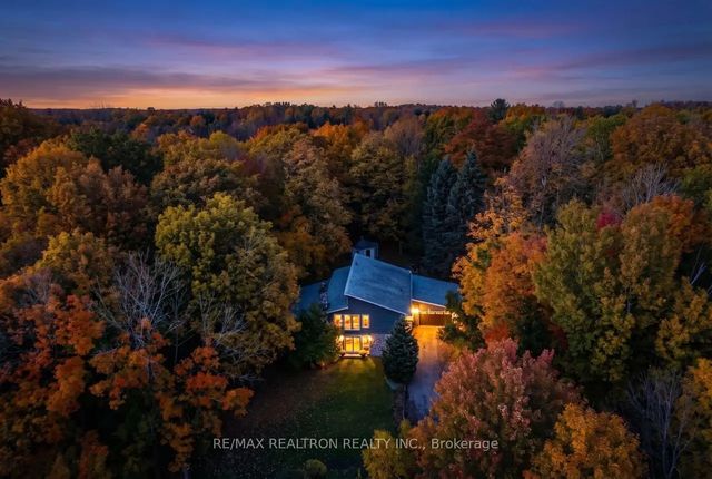 14038 Bayview Avenue, Aurora