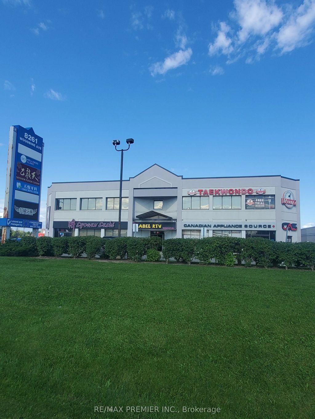 8261 Woodbine Avenue 2, Markham