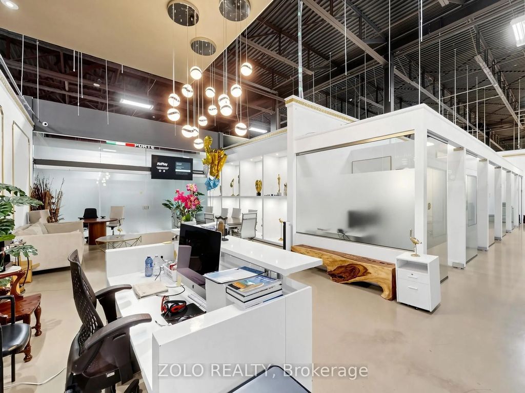 7250 Keele Street A (305,304,303,302,277), Vaughan