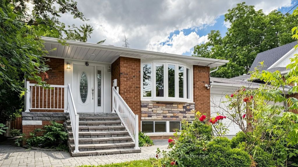 6 Albert Street, Markham