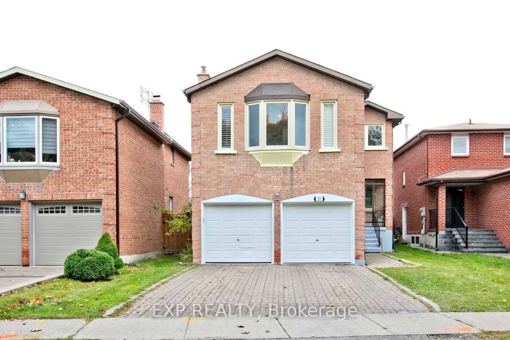 57 Belvedere Crescent Main, Richmond Hill