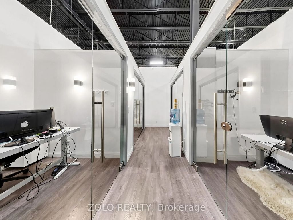 7250 Keele Street D (350), Vaughan