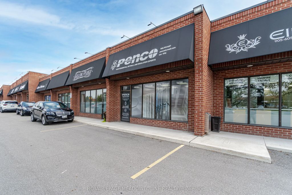 830 Rowntree Dairy Road 17, Vaughan