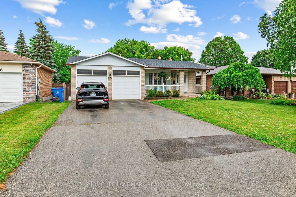 874 Sparrow Road, Newmarket
