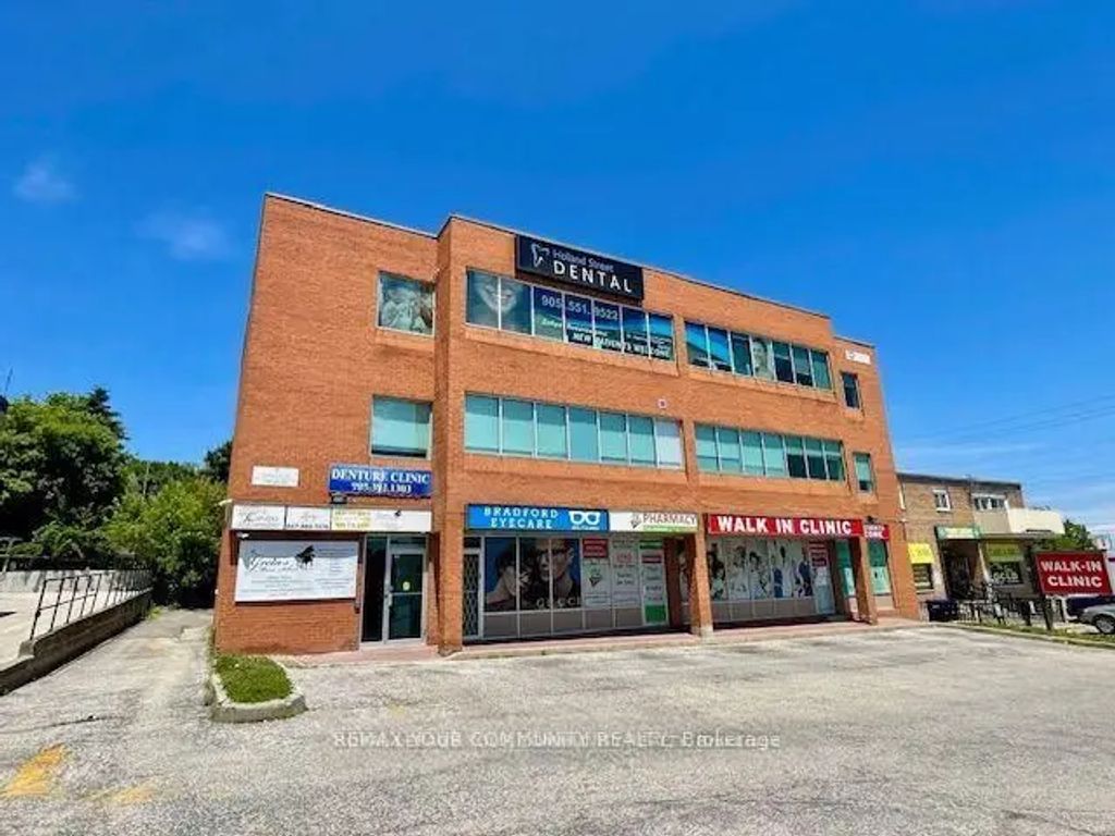 107 Holland Street E 202, Bradford West Gwillimbury