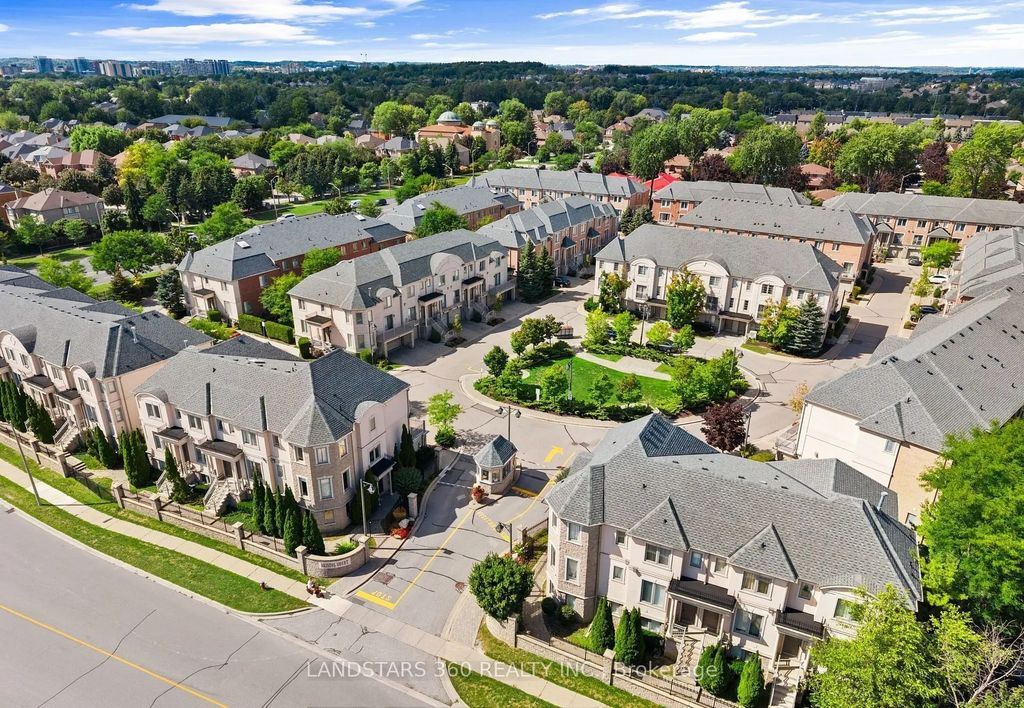 9133 Bayview Avenue 82, Richmond Hill