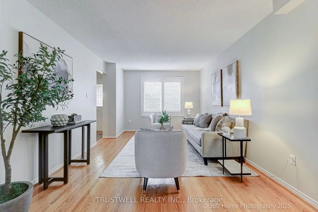 224 Hollingham Road, Markham