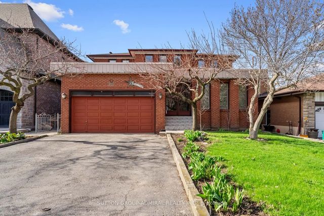 48 Weldrick Road W, Richmond Hill