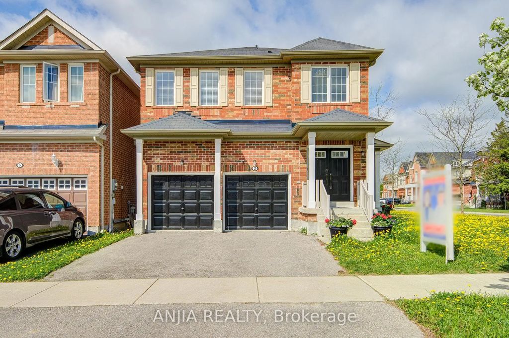 2 Horn Street, Whitchurch-Stouffville