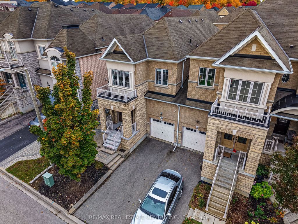 8 Bristlewood Crescent, Vaughan