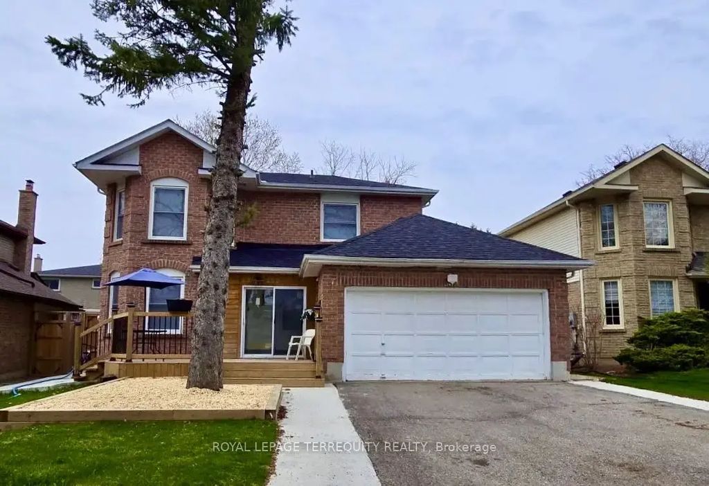 309 Harewood Boulevard Upper, Newmarket