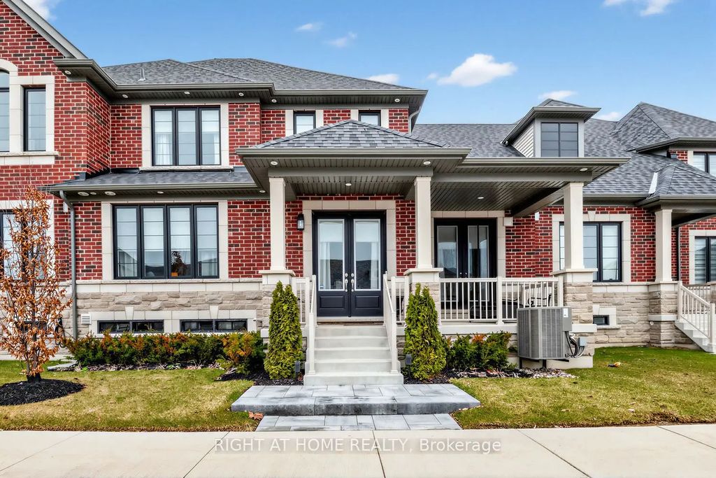 12 Hearthwood Gate, Whitchurch-Stouffville