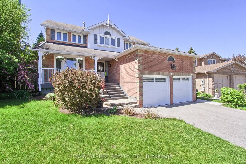4 Carrington Place B, Bradford West Gwillimbury