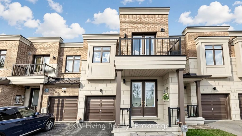 389 Elyse Court, Aurora
